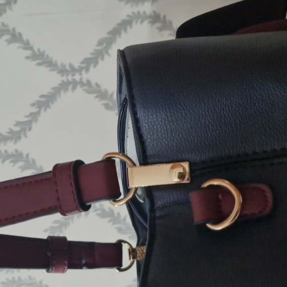 Handbag. - Picture 11 of 12